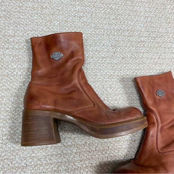 Harley Davidson Vintage 90s Tan Chunky Heeled Boots - Picture 3 of 9